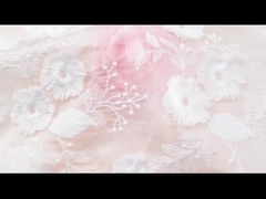 Garniture en dentelle de tulle à maille douce Garniture en dentelle de broderie de fleurs colorées