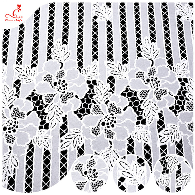 Broderie Tissu de dentelle africaine pour les fêtes et les mariages Tissu de dentelle nigériane Tissu de dentelle de soie de lait