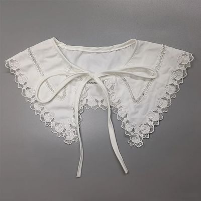 Collier en dentelle ronde personnalisable